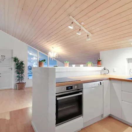 Jenvold - 600m From The Sea By Interhome *